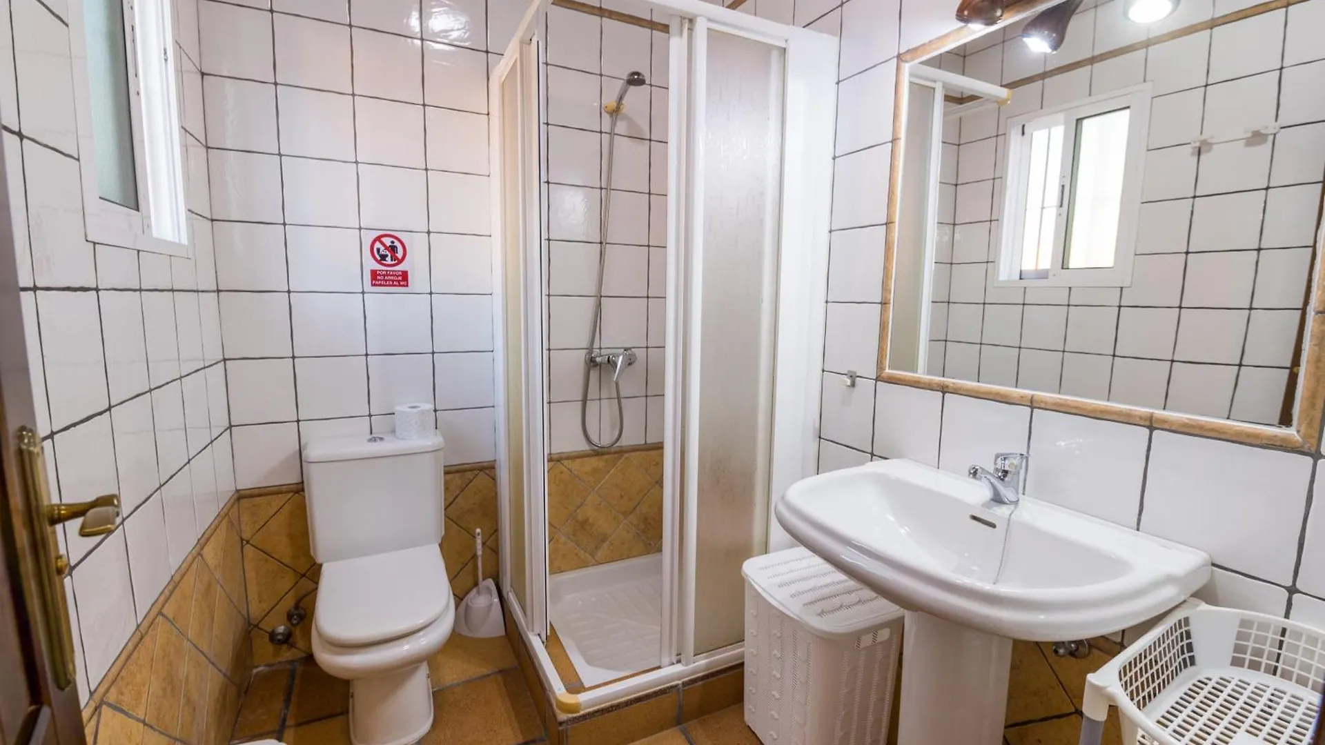 Novobarrosa Apartamentos Turisticos Chiclana de la Frontera 0*,  Spain