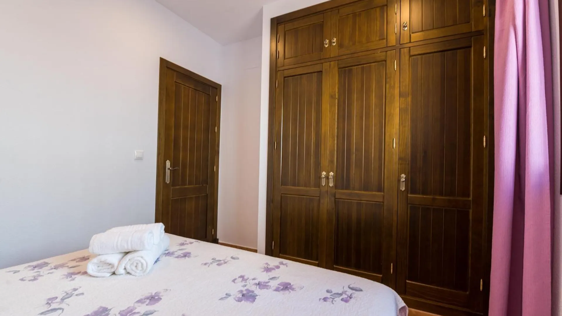 Novobarrosa Apartamentos Turisticos Chiclana de la Frontera Spain